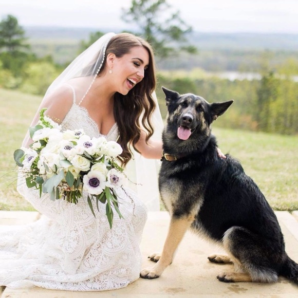 Meet your Posher, Rachel! - Picture 2 of 3